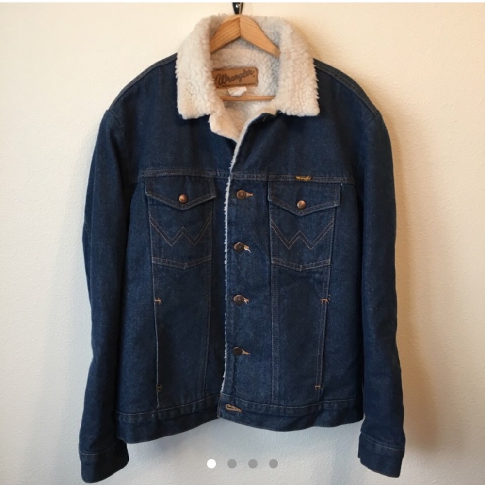 Wrangler men’s Sherpa Lined Denim Jacket